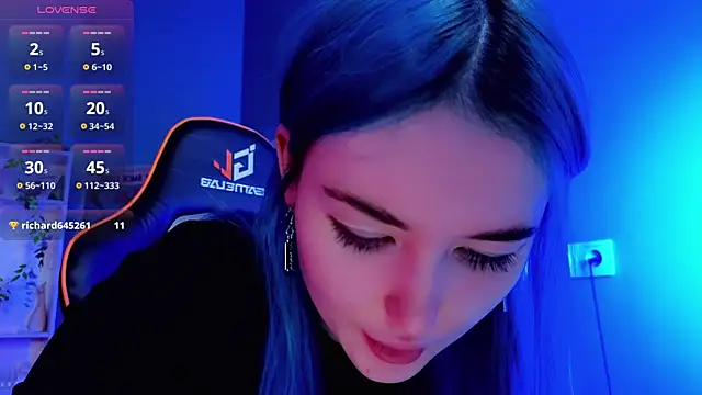 Kiara Dream online show from September 2025 08:57:02 PM