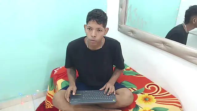 kloe matias online show from October 2025 09:22:01 PM