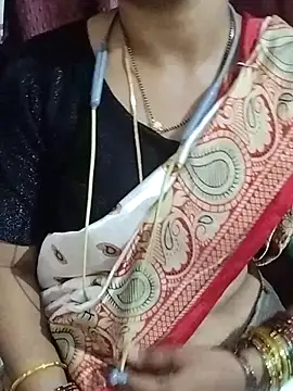 Snapshot of Varsha21 chatting on September 2025 11:43:02 AM Varsha21 online show from September 2025 11:43:02 AM