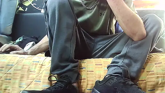 Snapshot of lovehairymature90 chatting on November 2025 11:09:01 AM lovehairymature90 online show from November 2025 11:09:01 AM