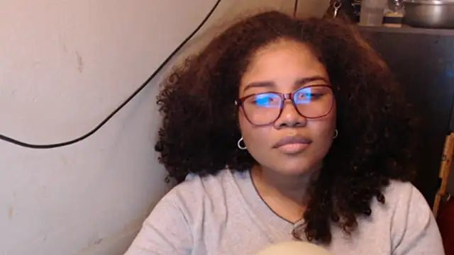 madelene online show from February 2026 09:49:02 PM