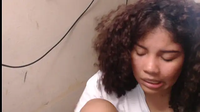 madelene online show from April 2026 03:15:01 AM