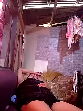 SexyHottMom online show from October 2025 12:33:02 AM