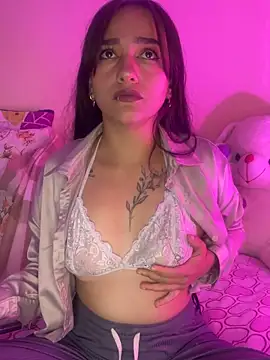 Snapshot of MiaRousexxx_ chatting on October 2025 01:39:02 AM MiaRousexxx online show from October 2025 01:39:02 AM