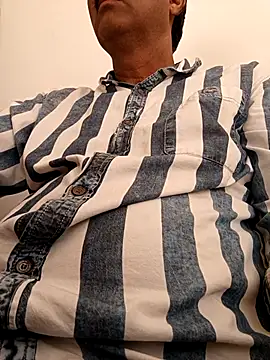 moonflower25 online show from October 2025 08:59:01 AM