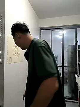 huanhuanaaaaa online show from March 2026 03:00:01 PM