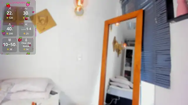 Aleexiiaa online show from March 2026 01:40:02 PM