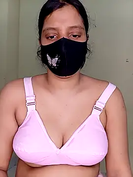 Rose-luckey online show from October 2025 08:21:02 PM