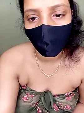 Rose-luckey online show from November 2025 07:46:02 PM