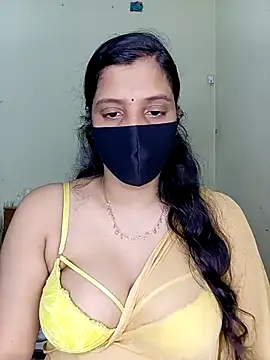 Rose-luckey online show from November 2025 06:29:01 PM