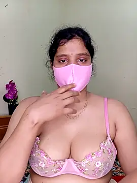 Rose-luckey online show from April 2026 06:49:02 PM