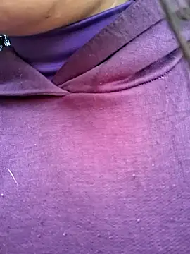 Snapshot of CAROLINE__07 chatting on September 2025 01:11:02 PM CAROLINE 07 online show from September 2025 01:11:02 PM