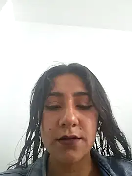 Snapshot of CAROLINE__07 chatting on November 2025 12:20:01 PM CAROLINE 07 online show from November 2025 12:20:01 PM