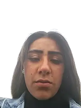 CAROLINE  07 online show from February 2026 10:47:02 PM