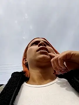 Zoe73  online show from December 2025 07:23:02 PM