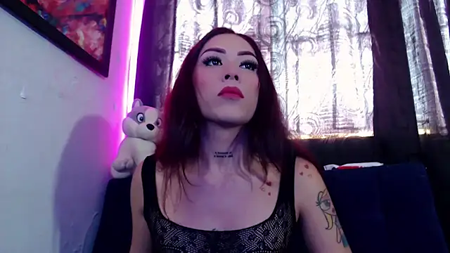 Snapshot of Megan_Gil_ chatting on April 2026 09:38:01 PM Megan Gil online show from April 2026 09:38:01 PM