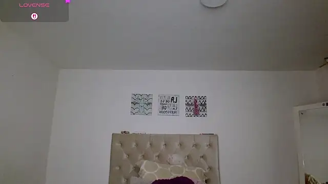 Ashley33  online show from November 2025 12:42:01 AM