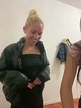 Bruna551 online show from November 2025 11:15:01 PM