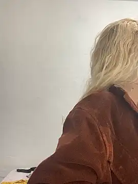 Bruna551 online show from December 2025 01:36:01 AM