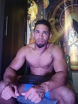 Snapshot of Massimo_Cruz chatting on June 2026 12:58:02 PM Massimo Cruz online show from June 2026 12:58:02 PM