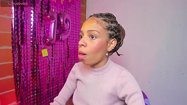 Snapshot of yumi_hanna chatting on September 2025 11:16:02 PM yumi hanna online show from September 2025 11:16:02 PM