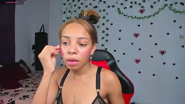 yumi hanna online show from April 2026 02:37:02 AM