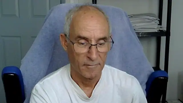 funone1999 online show from September 2025 05:07:01 PM