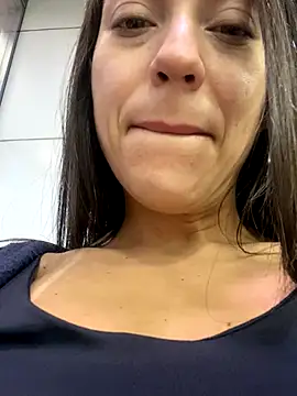Snapshot of lucioliveira chatting on October 2025 01:47:02 AM lucioliveira online show from October 2025 01:47:02 AM