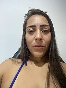 lucioliveira online show from March 2026 02:14:02 PM