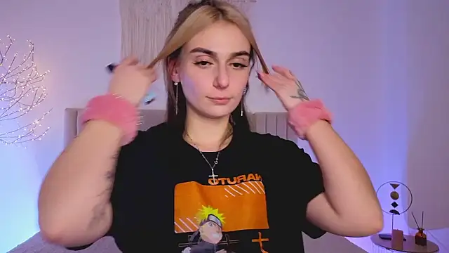 Little mia   online show from March 2026 11:22:02 PM