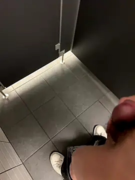 nikubenki6 online show from December 2025 01:09:01 PM