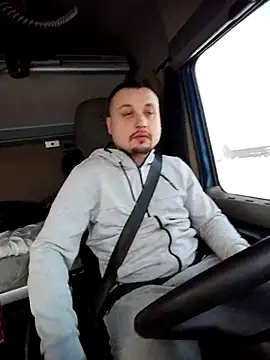 Amberdual online show from January 2026 07:14:01 AM