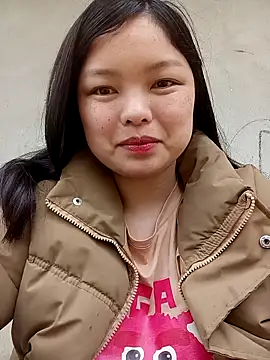 XoiXoi232 online show from February 2026 03:46:02 AM