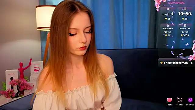 Snapshot of Lolisin chatting on May 2026 03:42:02 PM Lolisin online show from May 2026 03:42:02 PM