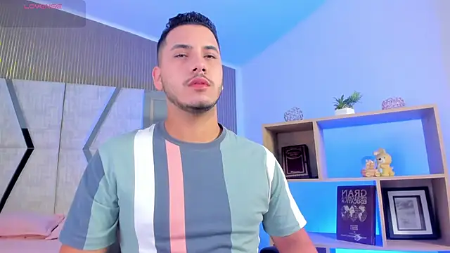 Axel grey  online show from April 2026 12:39:01 PM