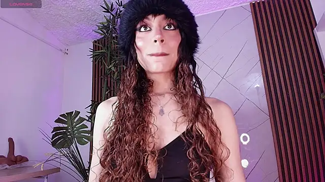 Zahara1 online show from January 2026 07:04:02 PM