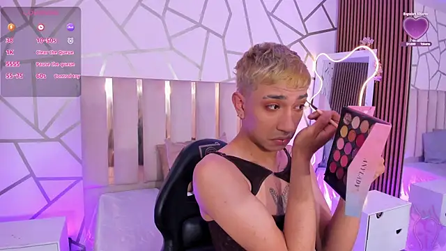 CYRUS TAY online show from April 2026 12:26:02 PM