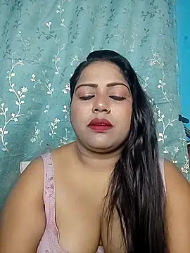 hornypriya696 online show from October 2025 06:52:01 PM