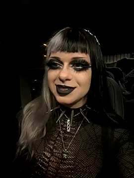 Paige Turner online show from November 2025 11:39:02 PM