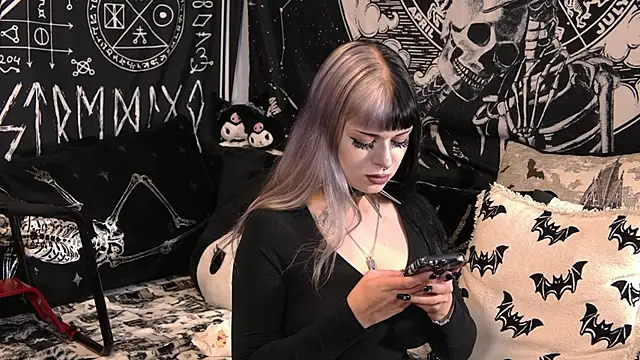 Snapshot of Paige_Turner chatting on May 2026 01:00:01 AM Paige Turner online show from May 2026 01:00:01 AM