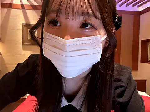 nano-da-u online show from October 2025 01:53:02 PM