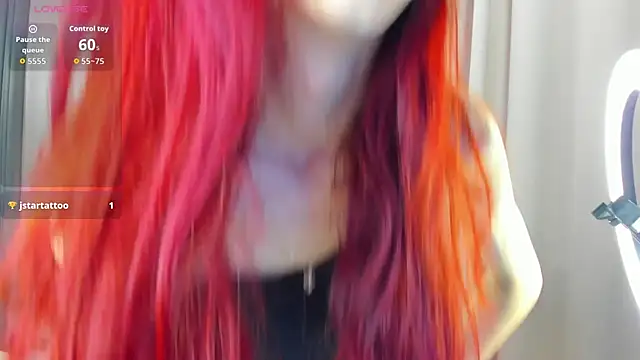 Snapshot of Daria_J chatting on October 2025 04:11:01 AM Daria J online show from October 2025 04:11:01 AM