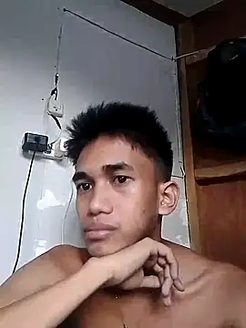 charlie0728 online show from September 2025 09:52:02 PM