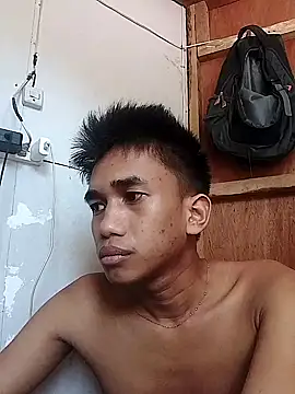 charlie0728 online show from October 2025 12:09:02 AM