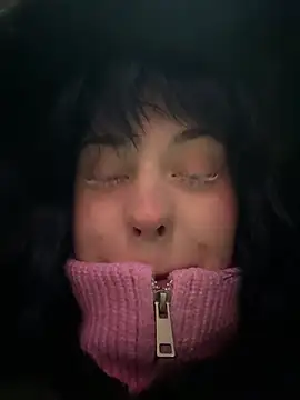 Only April online show from January 2026 05:22:01 AM