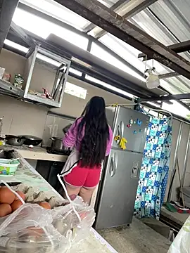 Lali HOtt online show from April 2026 02:36:02 PM