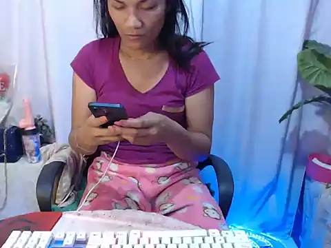 Snapshot of hot_gold69 chatting on June 2026 09:31:01 PM hot gold69 online show from June 2026 09:31:01 PM