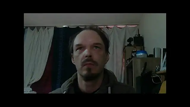 Snapshot of Jenner84 chatting on November 2025 01:24:03 PM Jenner84 online show from November 2025 01:24:03 PM