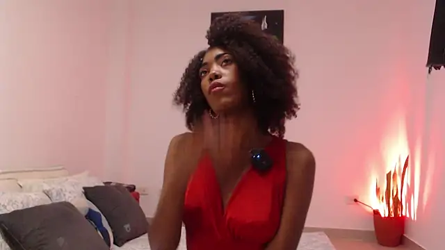 lucyymaximo online show from July 2026 12:25:02 AM