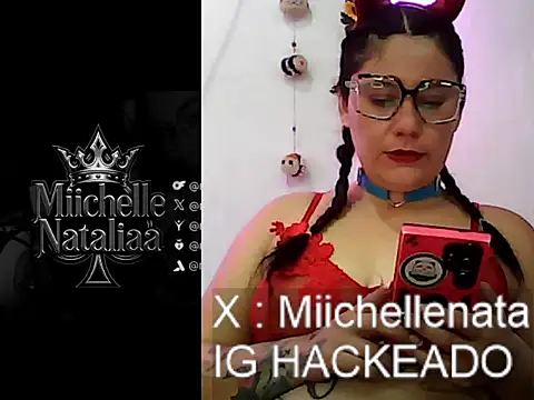 Snapshot of miichellemalvoa chatting on May 2026 04:45:01 PM miichellemalvoa online show from May 2026 04:45:01 PM